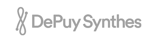 DeOuy Synthes Logo in Grau als Referenz für sme